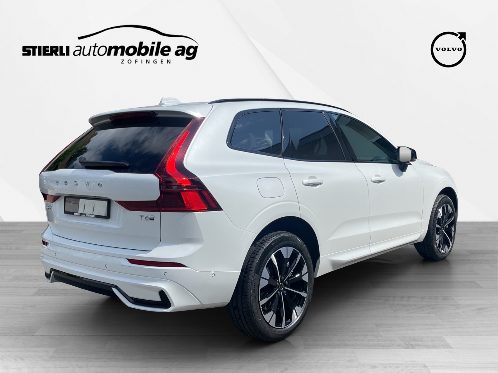 VOLVO XC60 2.0 T6 TE Ultra Dark eAWD-image-4