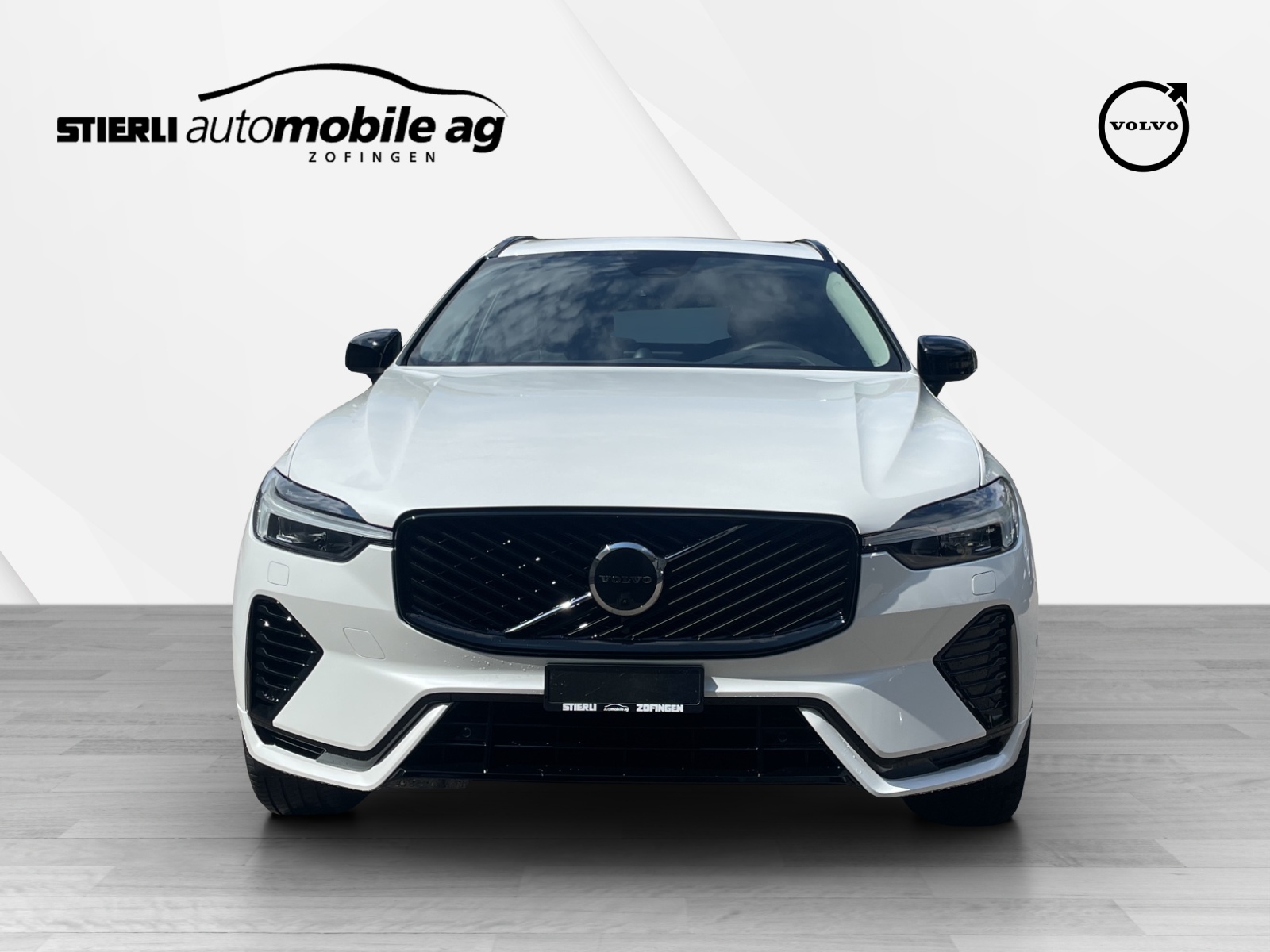 VOLVO XC60 2.0 T6 TE Ultra Dark eAWD-image-1