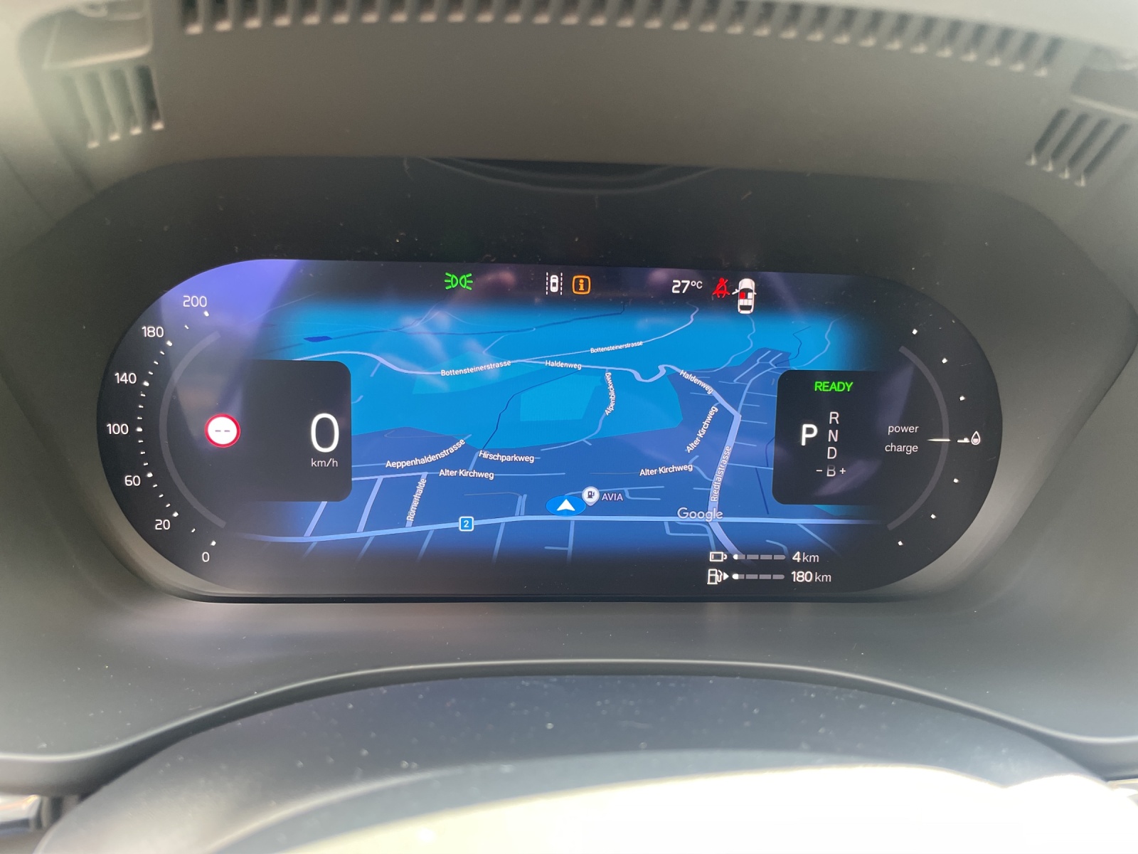 VOLVO XC60 2.0 T6 TE Ultra Dark eAWD-image-15