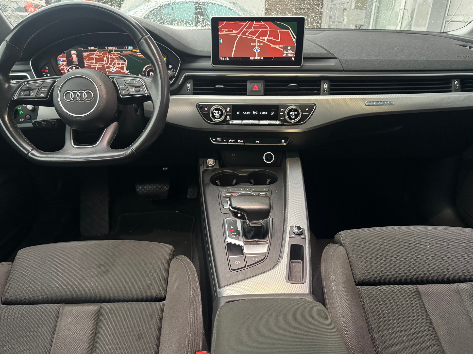 AUDI A4 Avant 40 TDI Sport quattro S-tronic-image-7