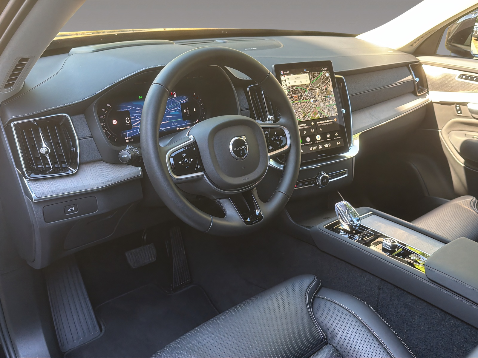 VOLVO XC90 2.0 B5 MH Plus Bright AWD-image-7