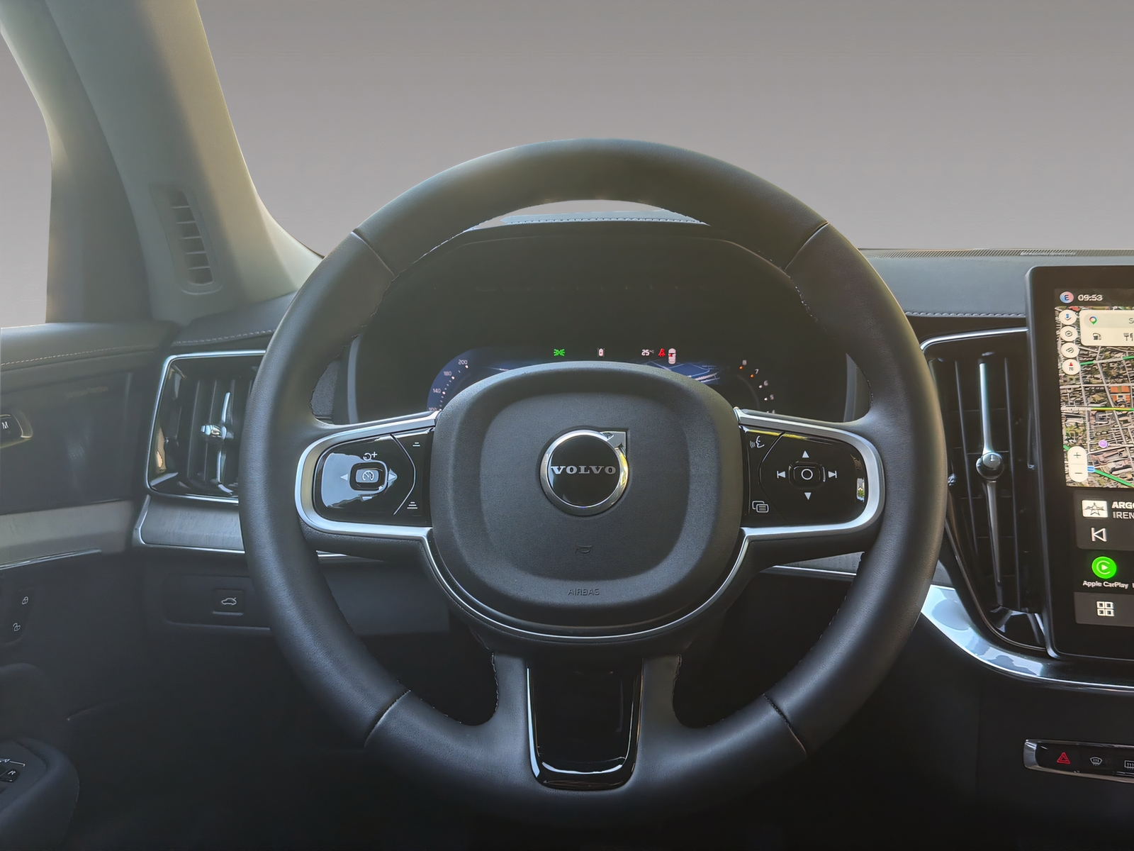 VOLVO XC90 2.0 B5 MH Plus Bright AWD-image-9