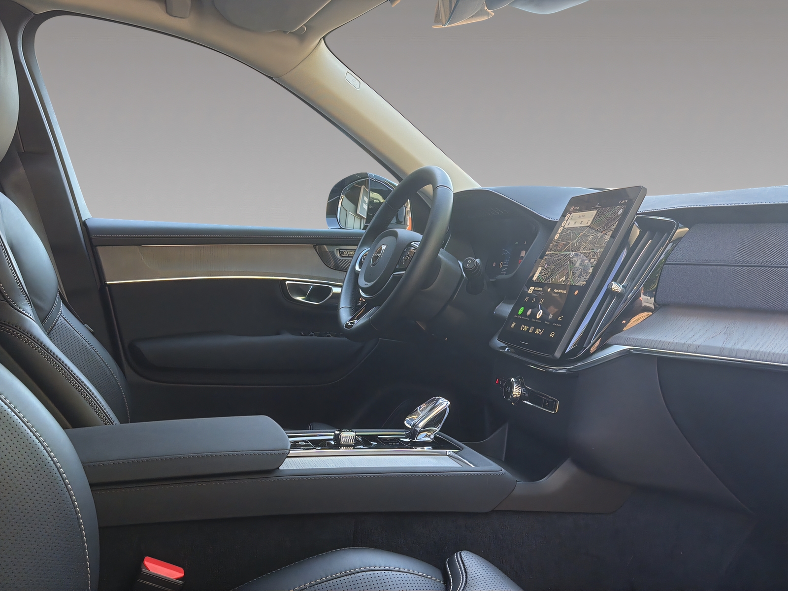 VOLVO XC90 2.0 B5 MH Plus Bright AWD-image-11