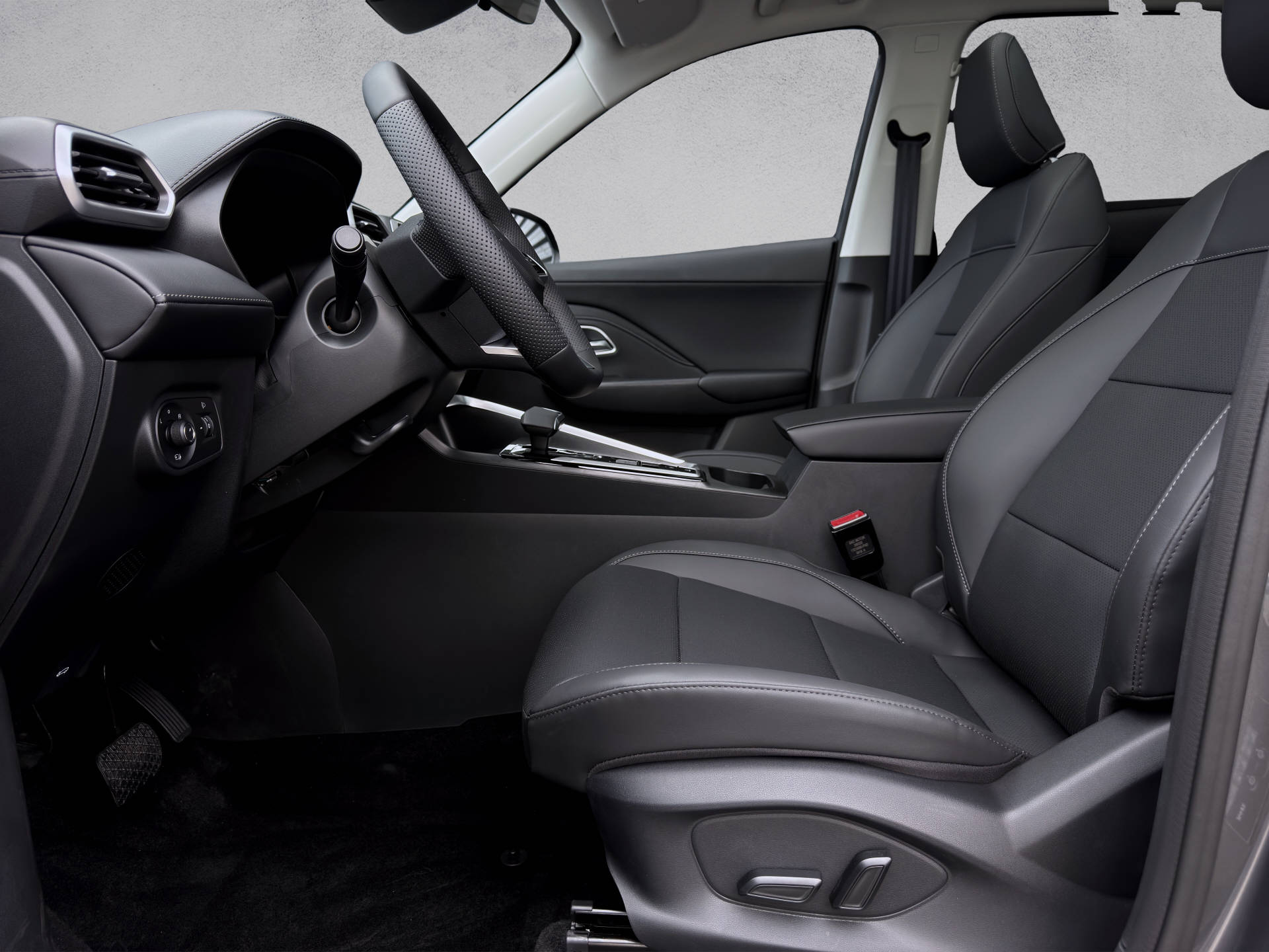 MG ZS 1.5 Hybrid+ Luxury Sunroof-image-8