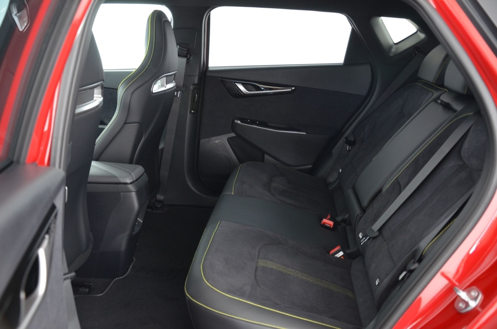 KIA EV6 77.4 kWh AWD GT 4x4 (584PS)-image-15
