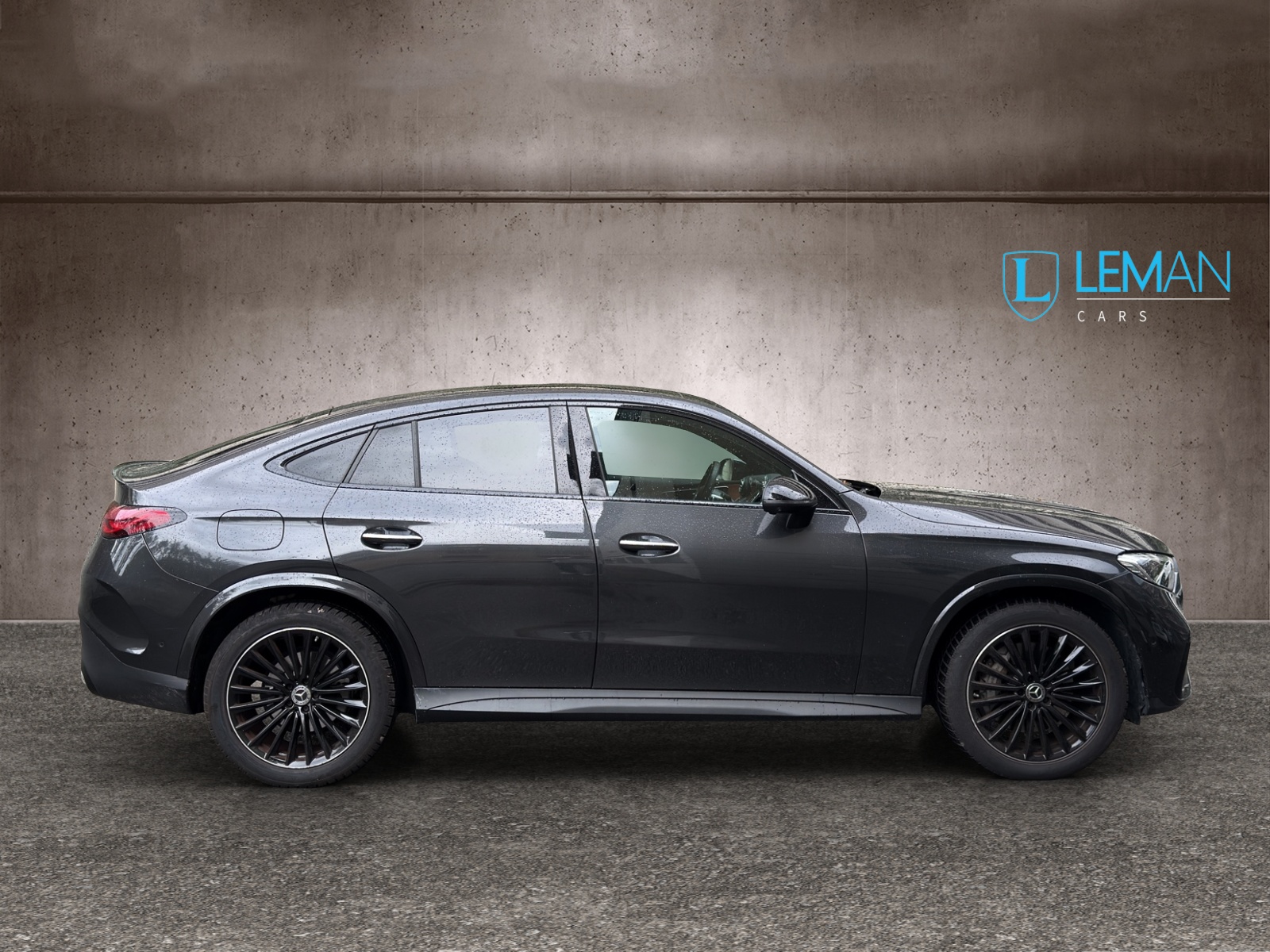 MERCEDES-BENZ GLC Coupé 200 4Matic 9G-Tronic-image-3