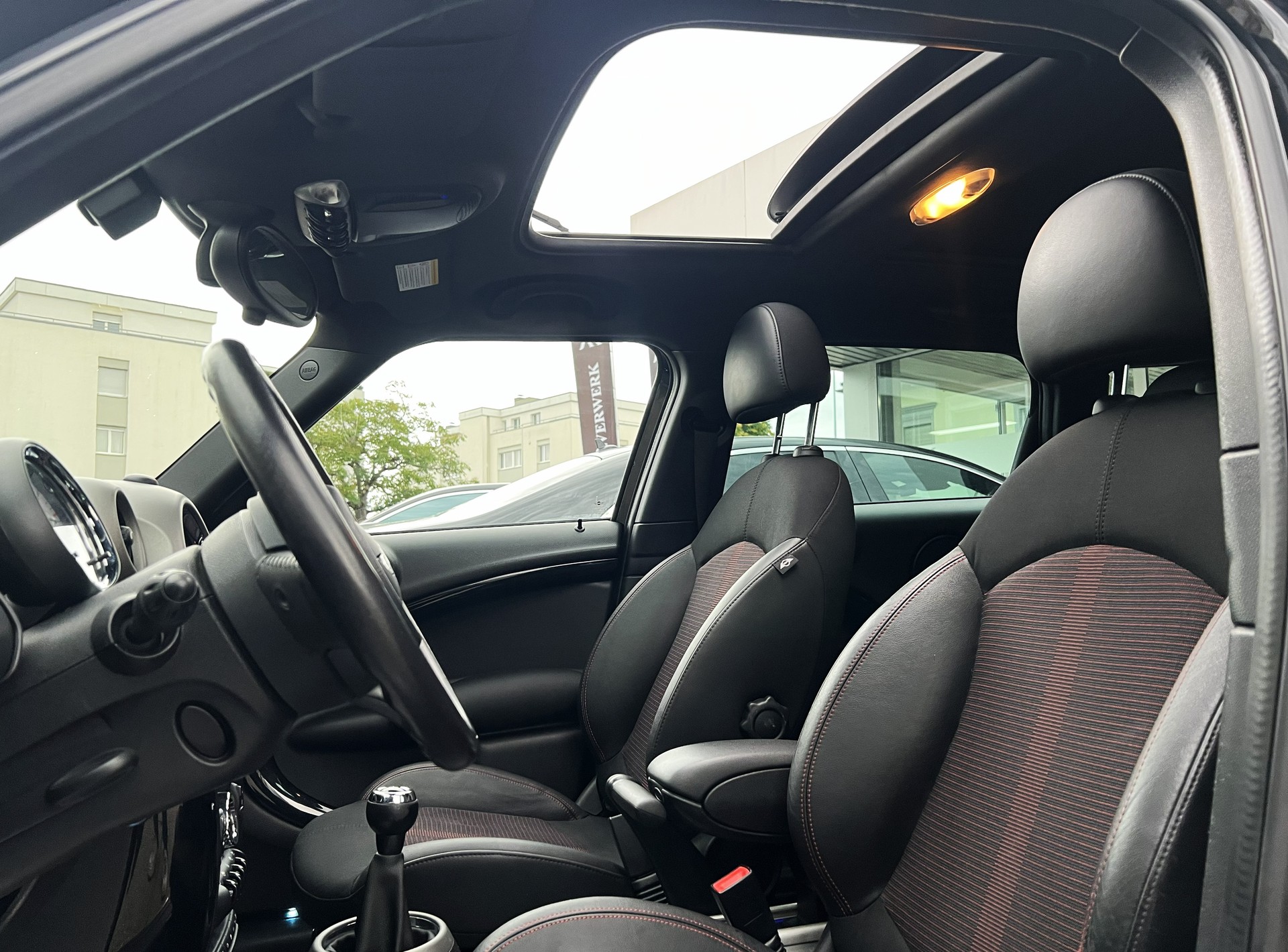 MINI Countryman Cooper S ALL4-image-5