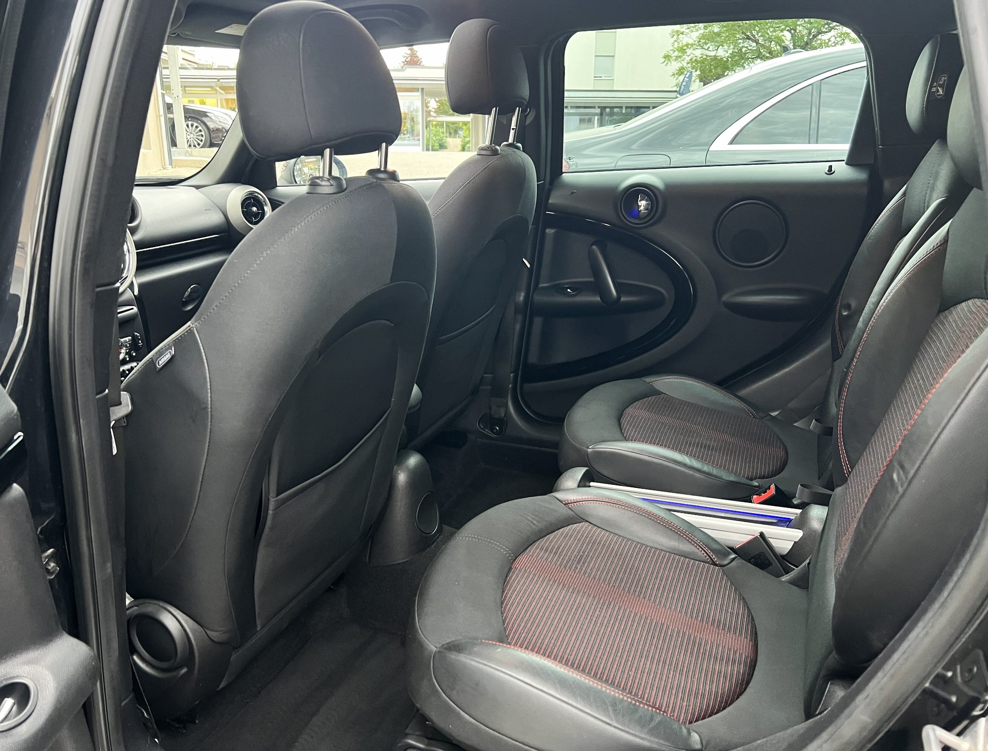 MINI Countryman Cooper S ALL4-image-4