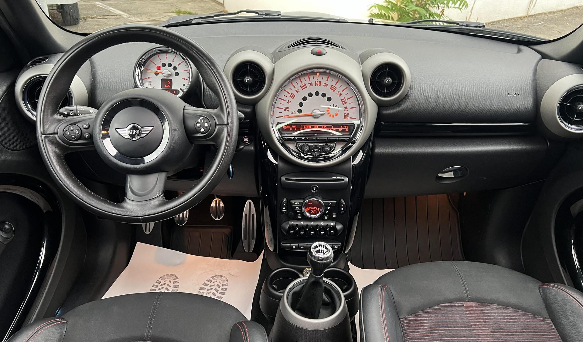 MINI Countryman Cooper S ALL4-image-6