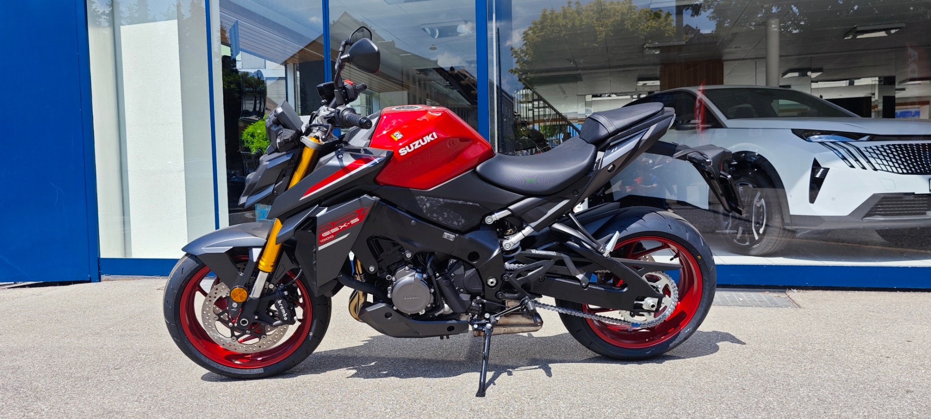 SUZUKI GSX-S 1000
