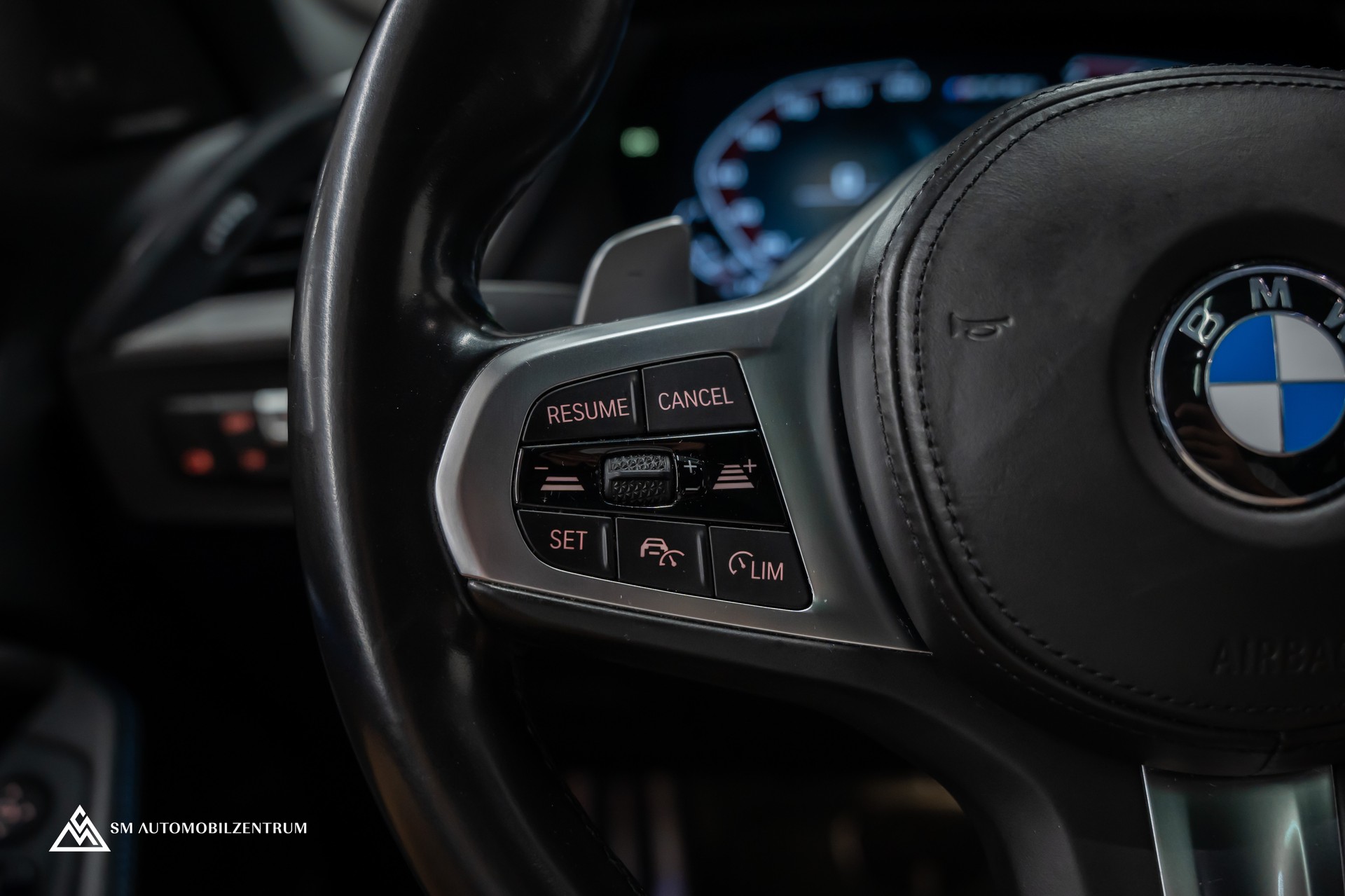 BMW M235i xDrive Gran Coupé / Head-Up / Panorama / el. Sitze Memory / Rückfahrkamera-image-25
