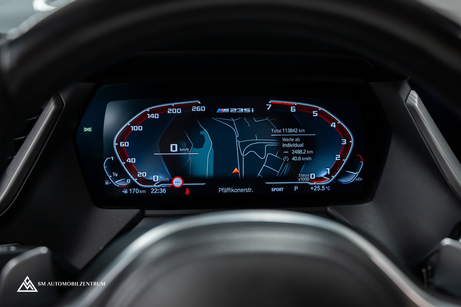 BMW M235i xDrive Gran Coupé / Head-Up / Panorama / el. Sitze Memory / Rückfahrkamera-image-27