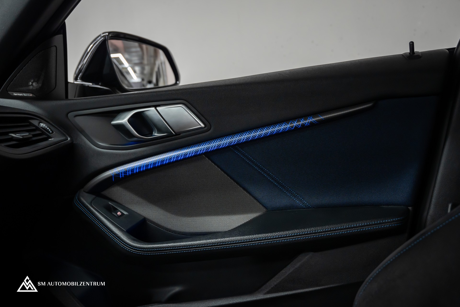 BMW M235i xDrive Gran Coupé / Head-Up / Panorama / el. Sitze Memory / Rückfahrkamera-image-30
