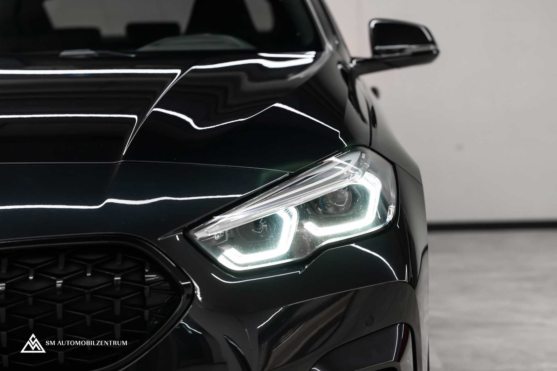 BMW M235i xDrive Gran Coupé / Head-Up / Panorama / el. Sitze Memory / Rückfahrkamera-showroom-element-2