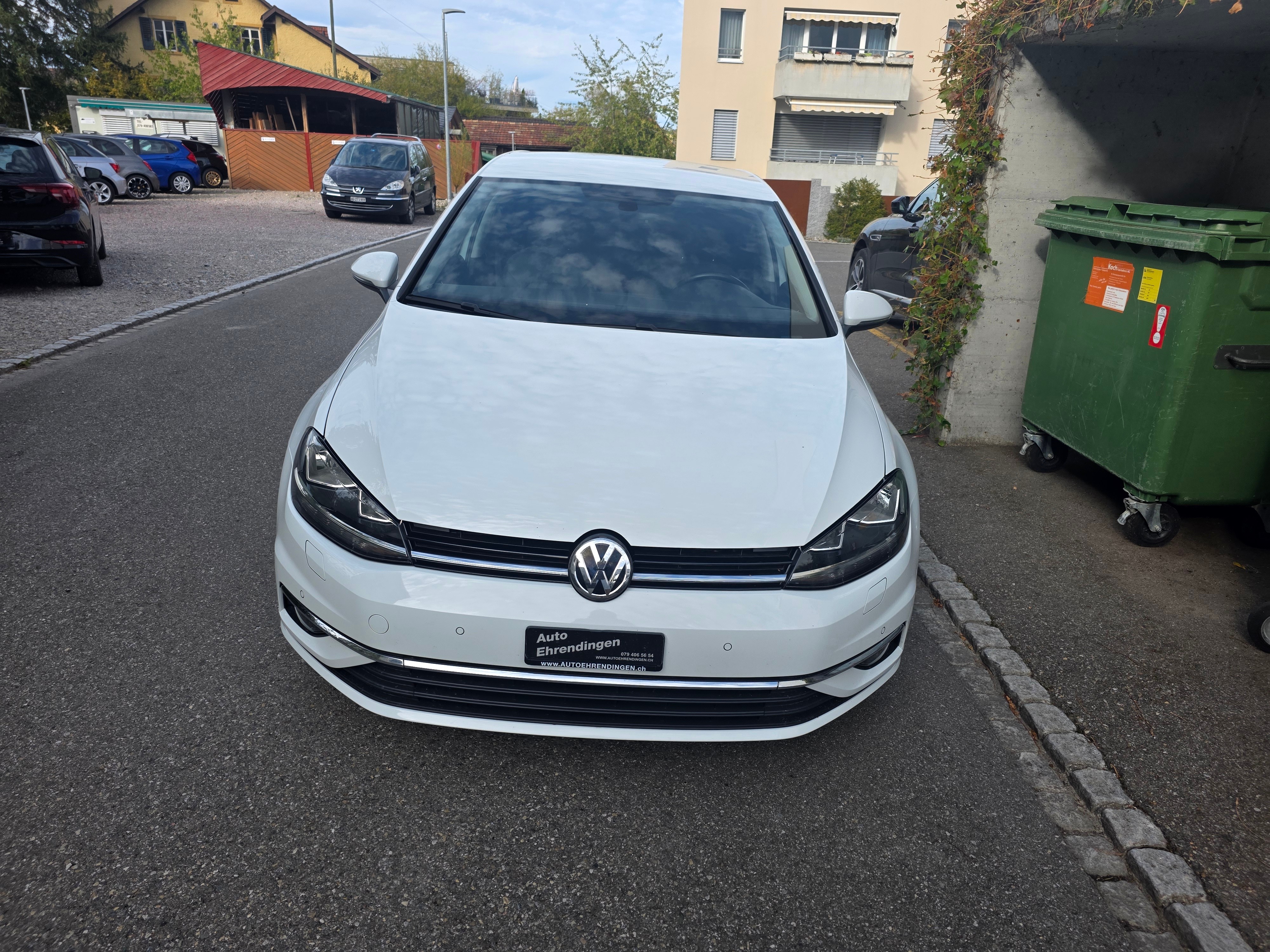 Car photo