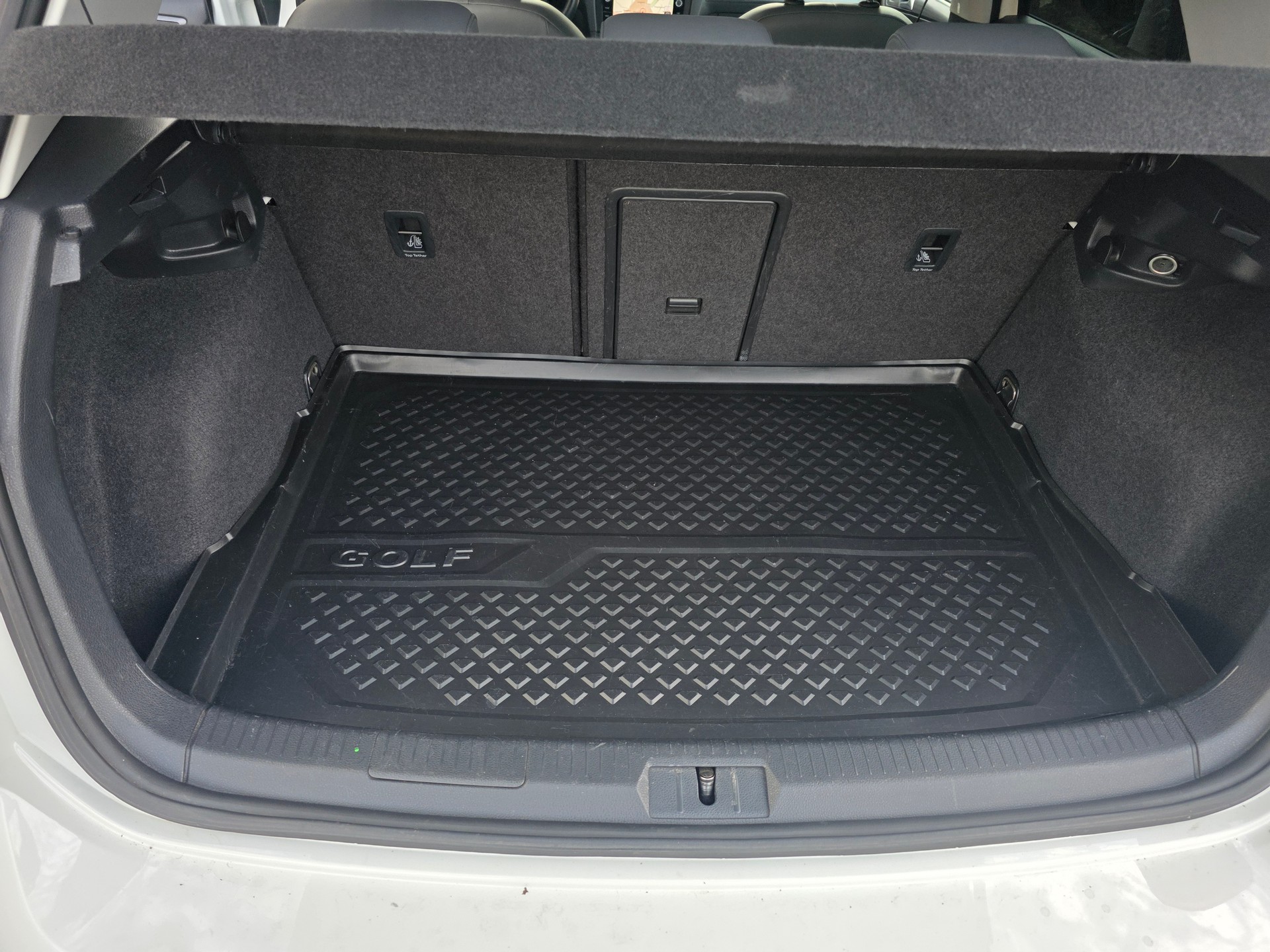 VW Golf 2.0 TDI Comfortline 4Motion DSG-image-7