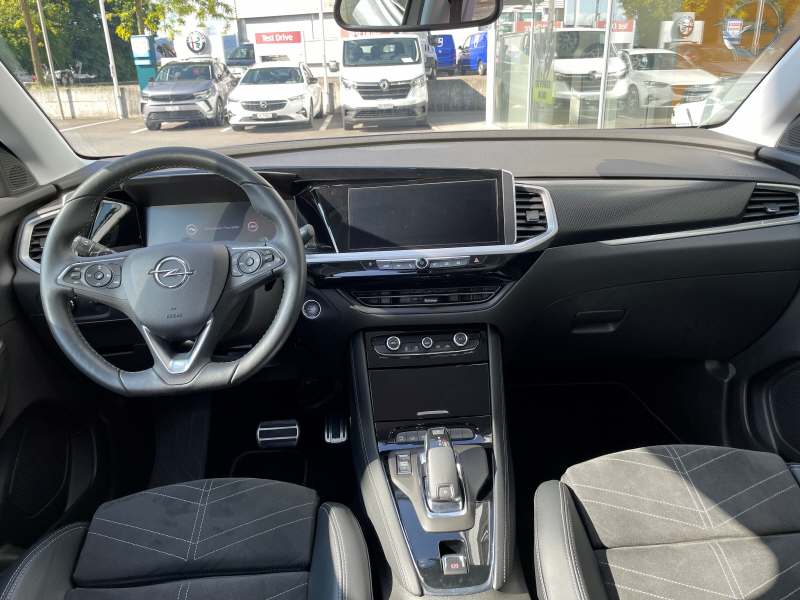 OPEL Grandland 1.2 T Elegance-image-6