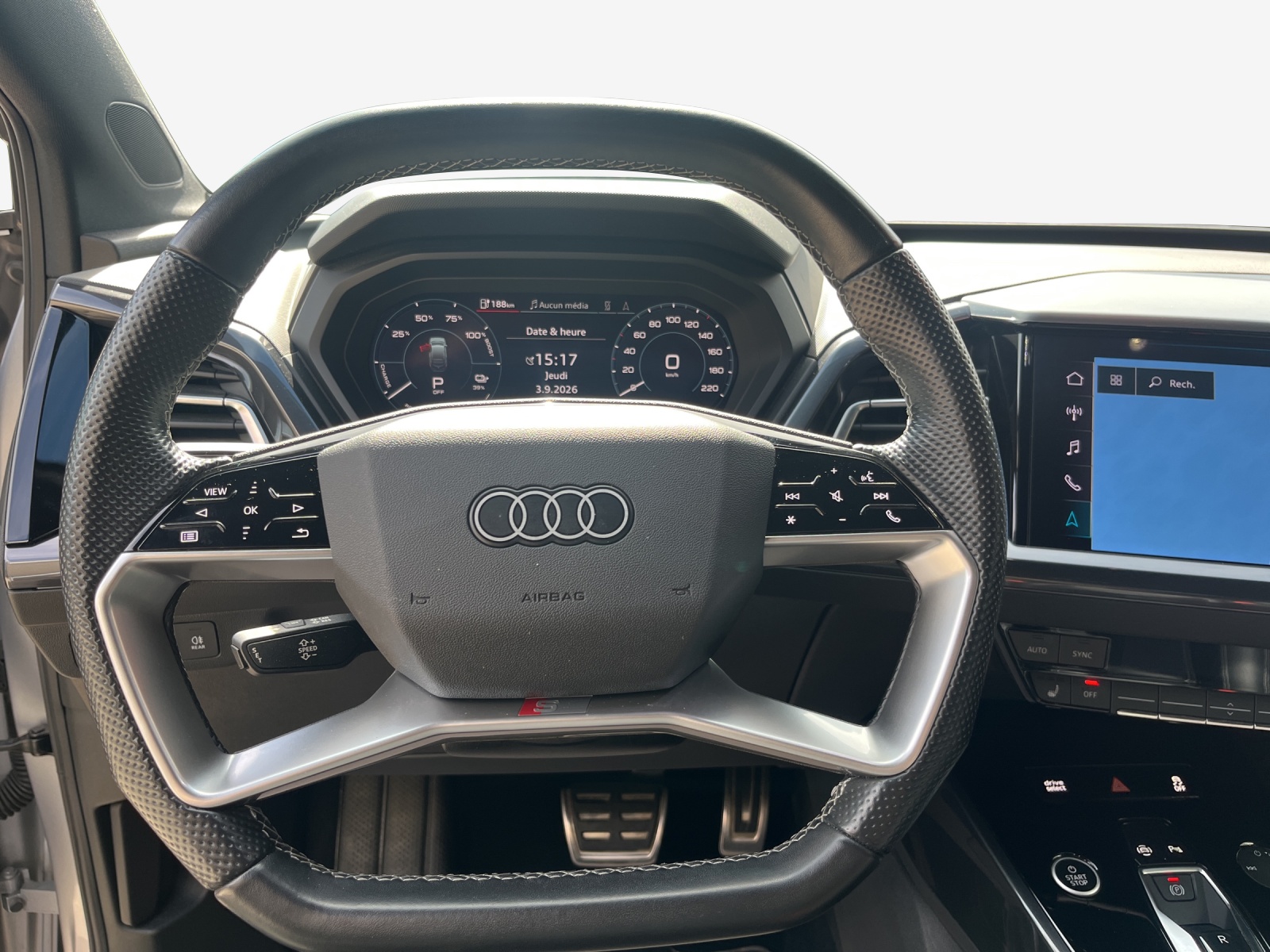 AUDI Q4 Sportback e-tron 50 quattro-image-9