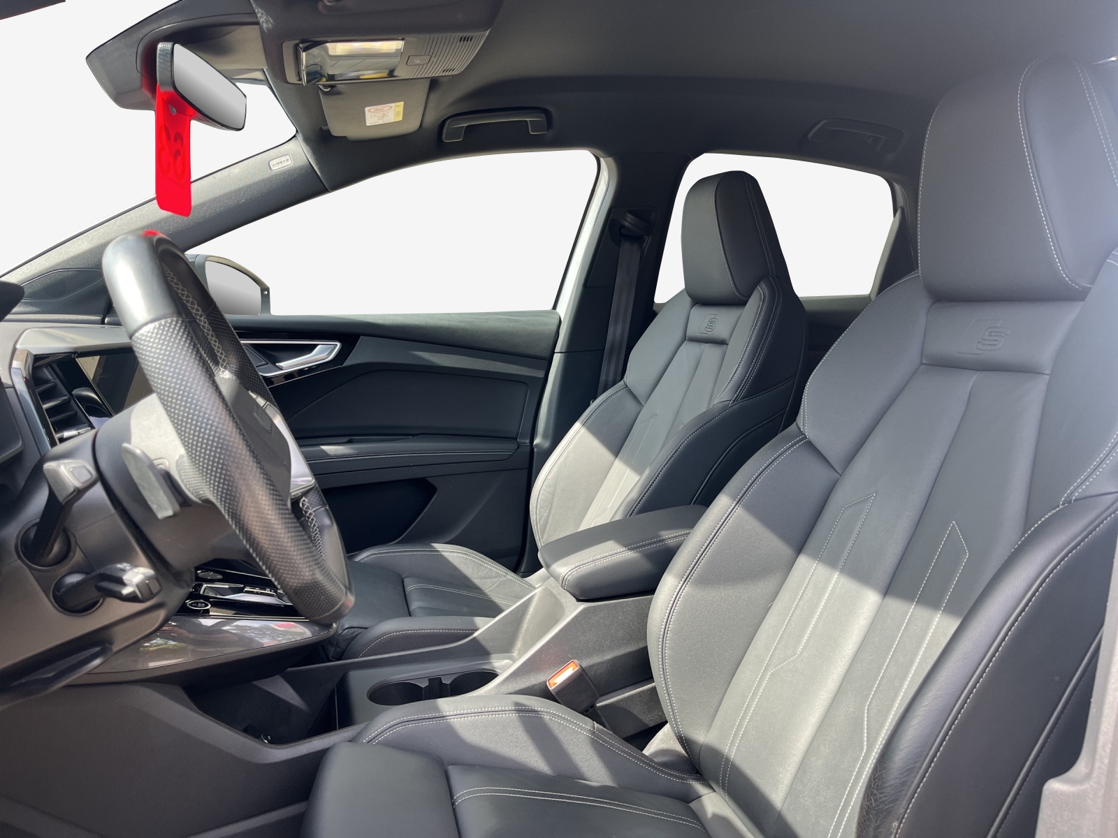 AUDI Q4 Sportback e-tron 50 quattro-image-7