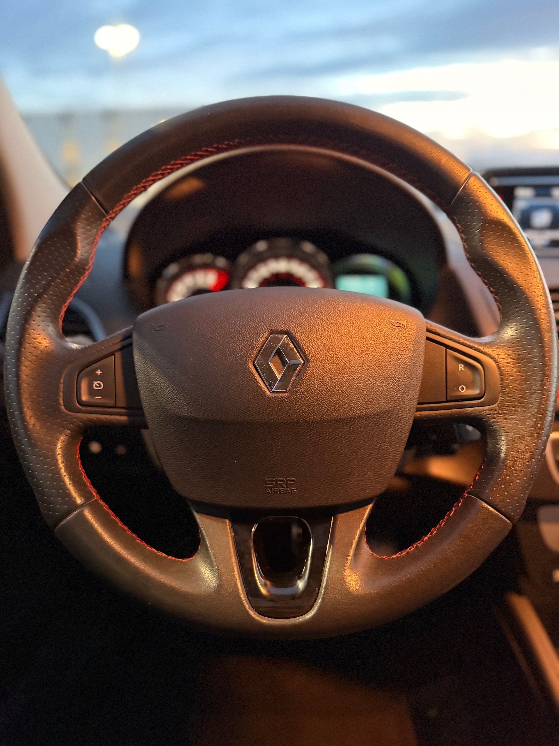 RENAULT Mégane Grandtour 2.0 16V Turbo GT-image-22
