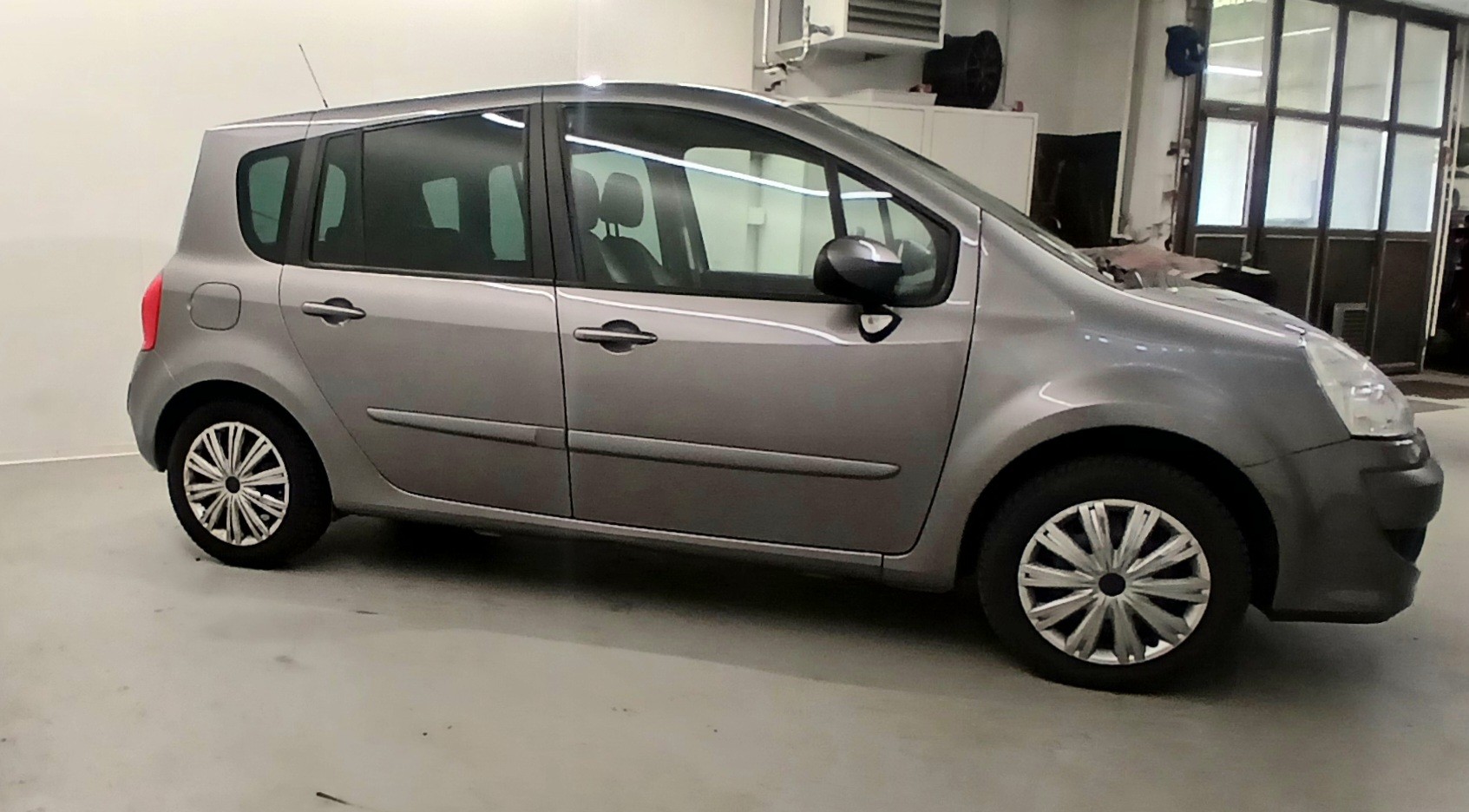 RENAULT Modus 1.2 16V T Expression-image-2