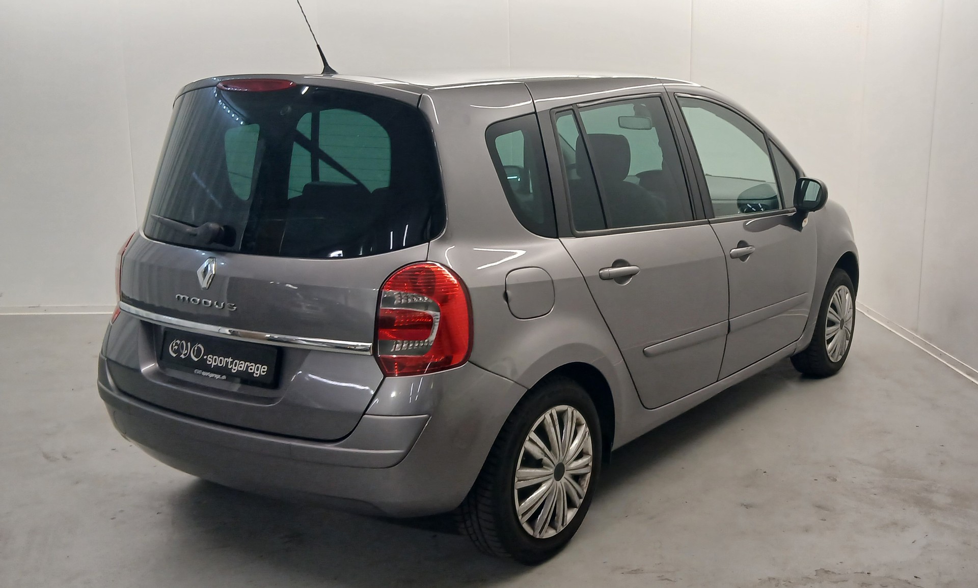 RENAULT Modus 1.2 16V T Expression-image-7