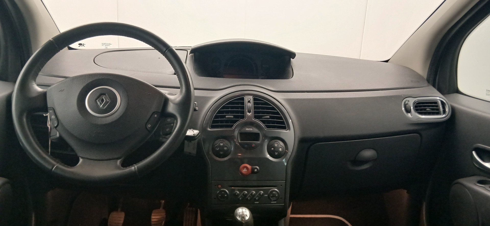 RENAULT Modus 1.2 16V T Expression-image-9