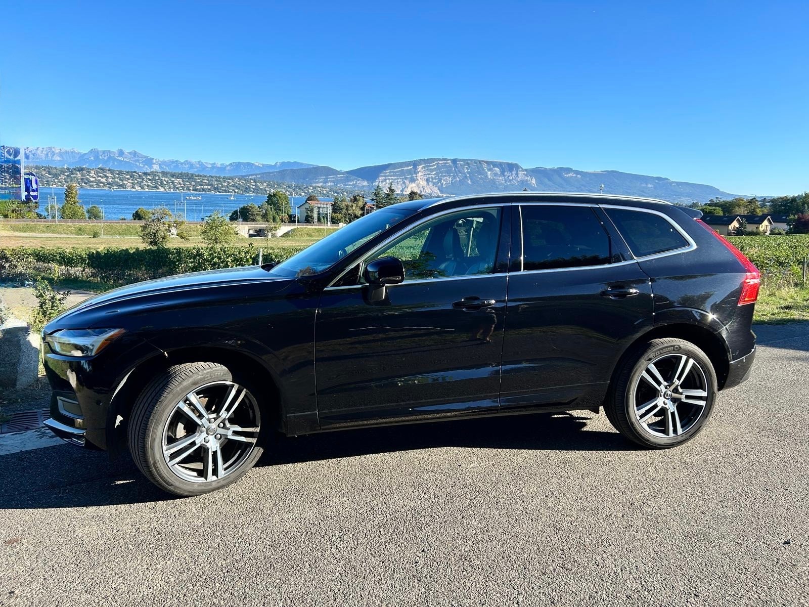 VOLVO 2.0 T5 Inscription AWD-image-1