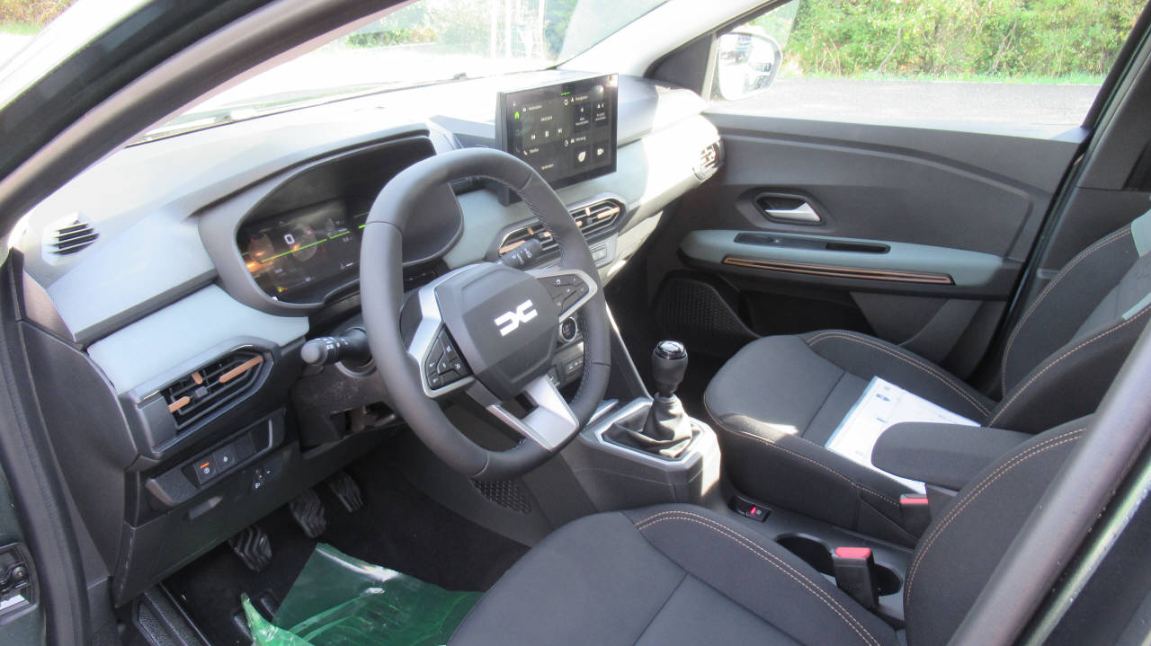 DACIA Sandero 1.0 TCe 110 Stepway Extreme-image-4