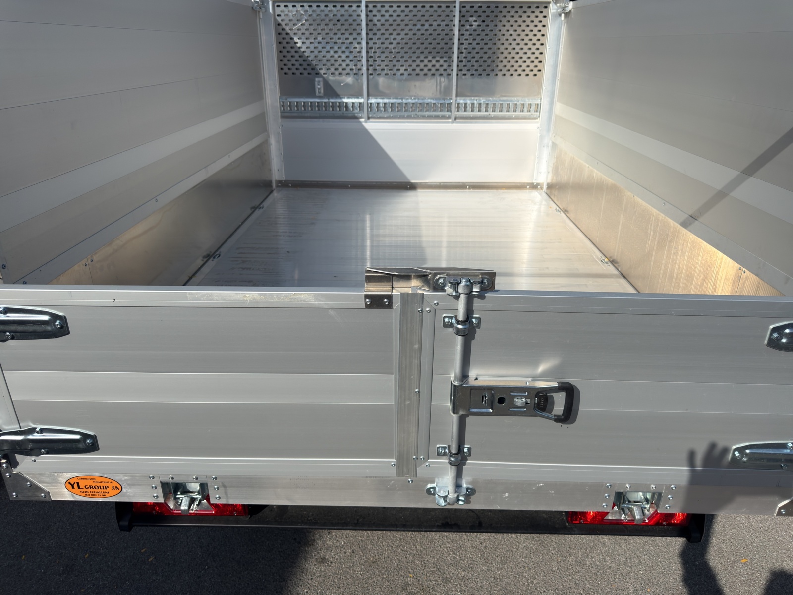 FORD E-Transit 350 L3 Trend RWD 68kWh-image-5