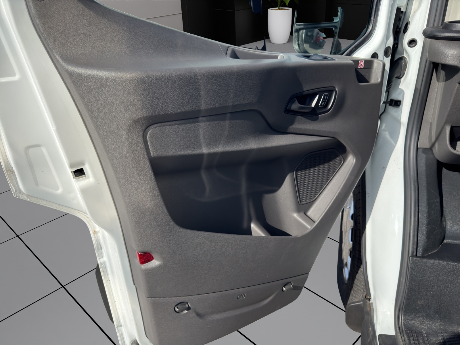 Image FORD TRANSIT E-Transit 350 L3 Trend RWD 68kWh