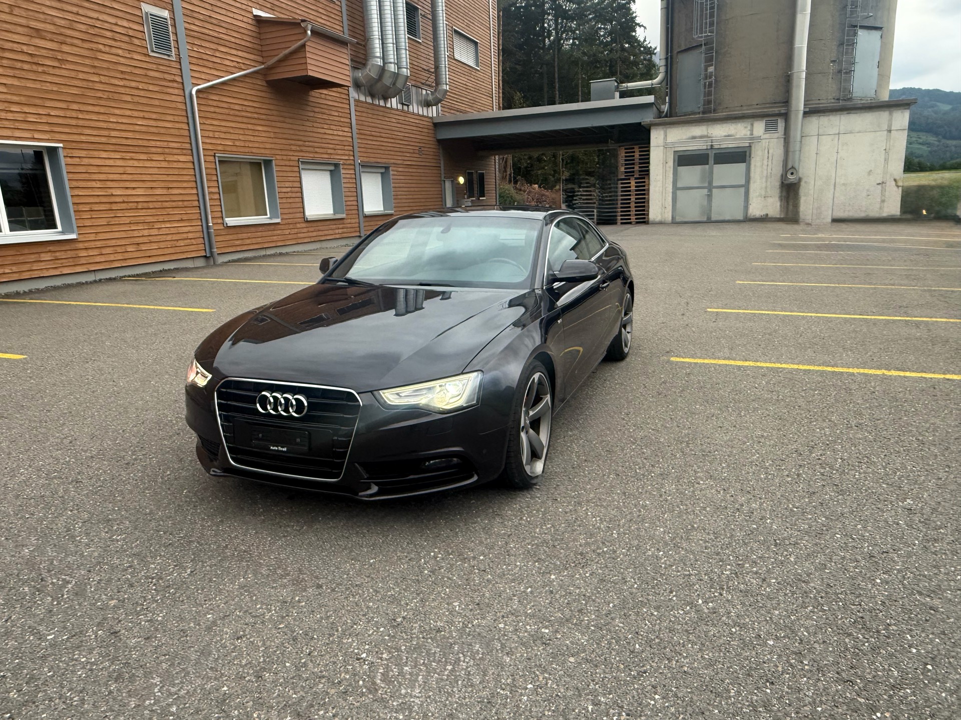 AUDI A5 Coupé 2.0 TDI multitronic-image-5