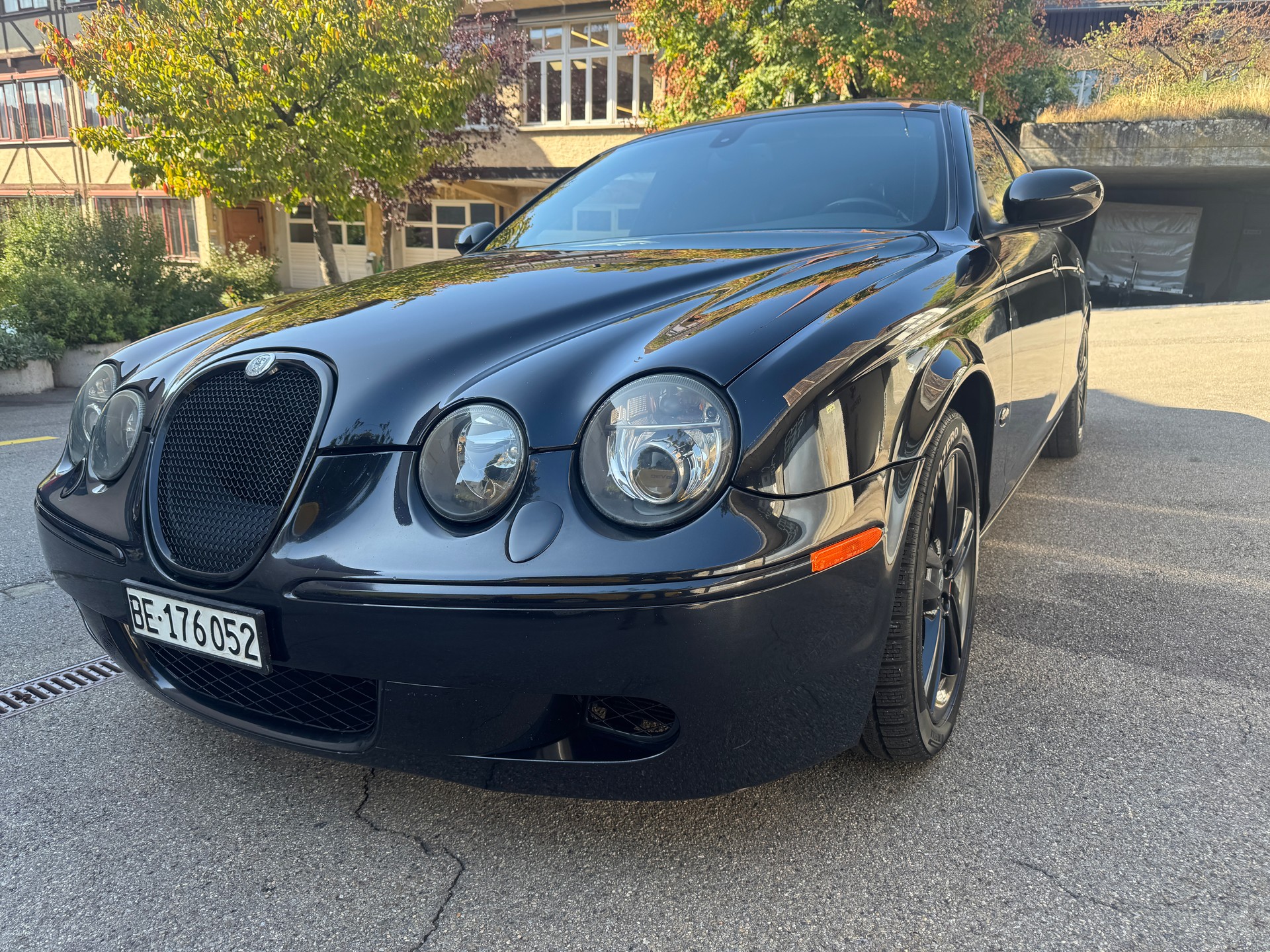 JAGUAR 4.2 V8 R mit Ritter Tuning-image-2