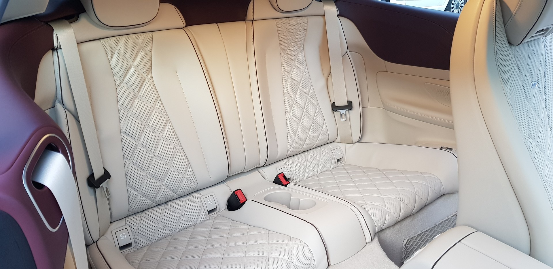 MERCEDES-BENZ Mercedes Benz E200-image-2