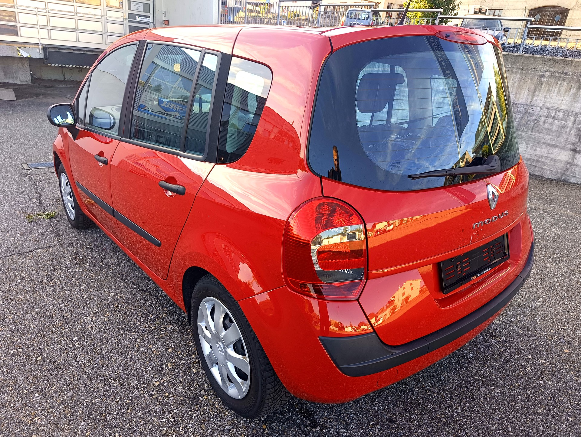 RENAULT Modus 1.2 16V Authentique-image-3