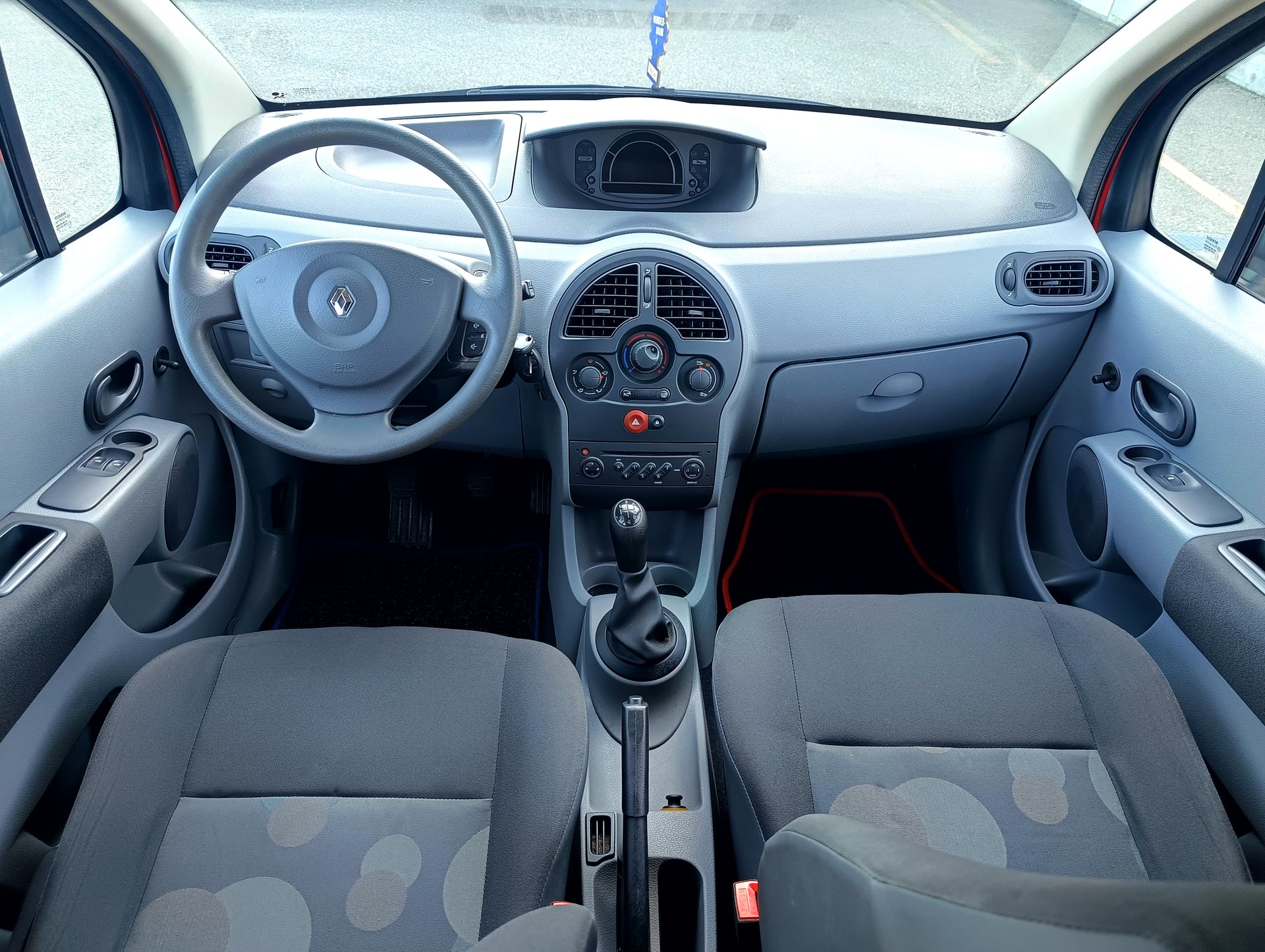 RENAULT Modus 1.2 16V Authentique-image-8