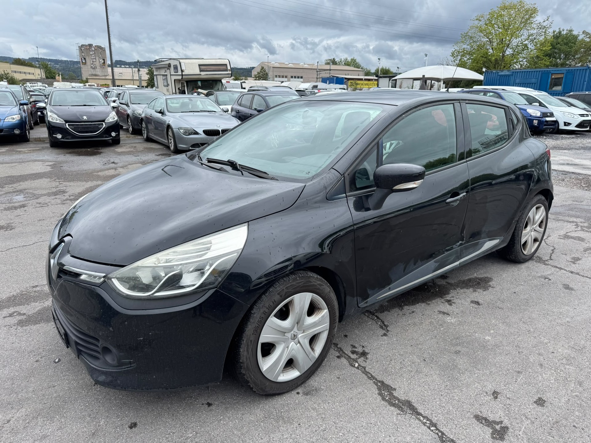 RENAULT Clio 0.9 12V Expression-image-1