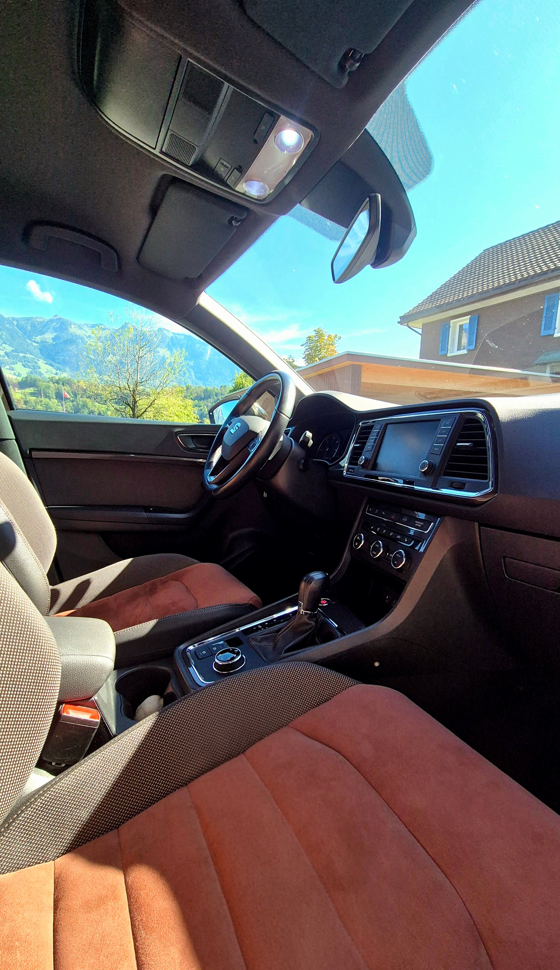 SEAT 2.0 TDI Xcellence 4Drive DSG-image-4