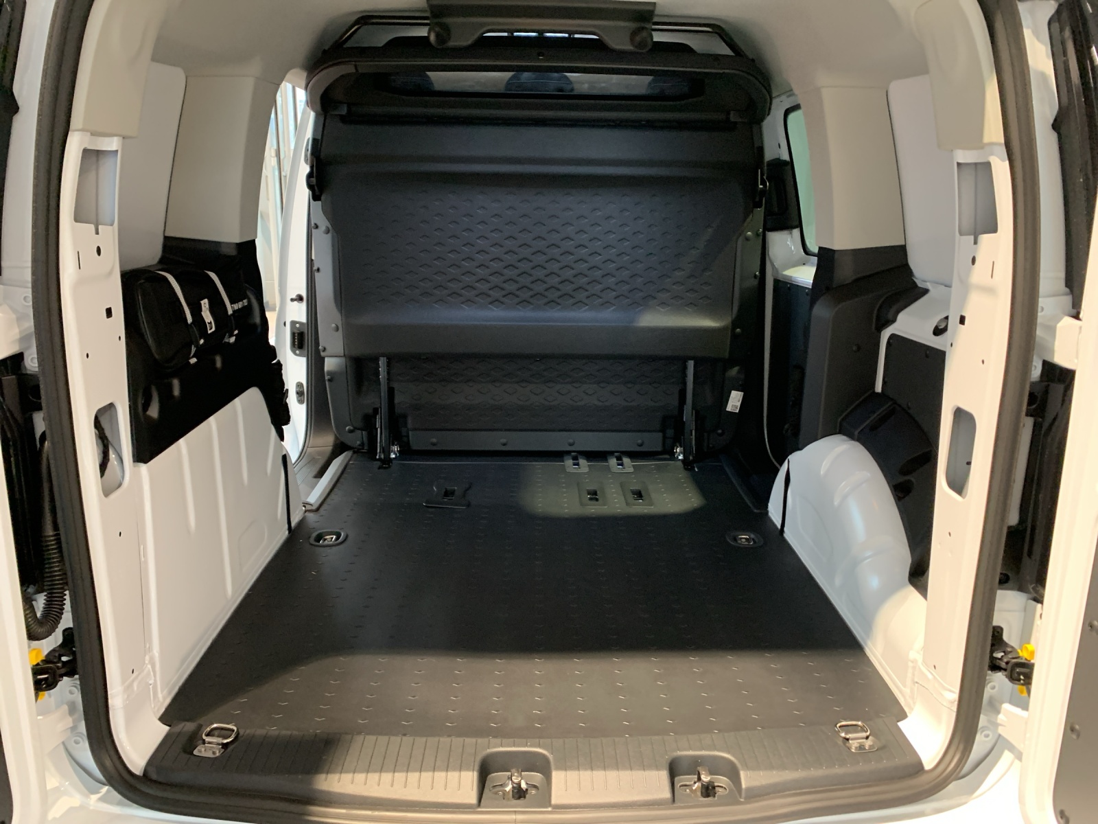 FORD Transit Connect FlexCab 2.0 EcoBlue 122 Active-image-12