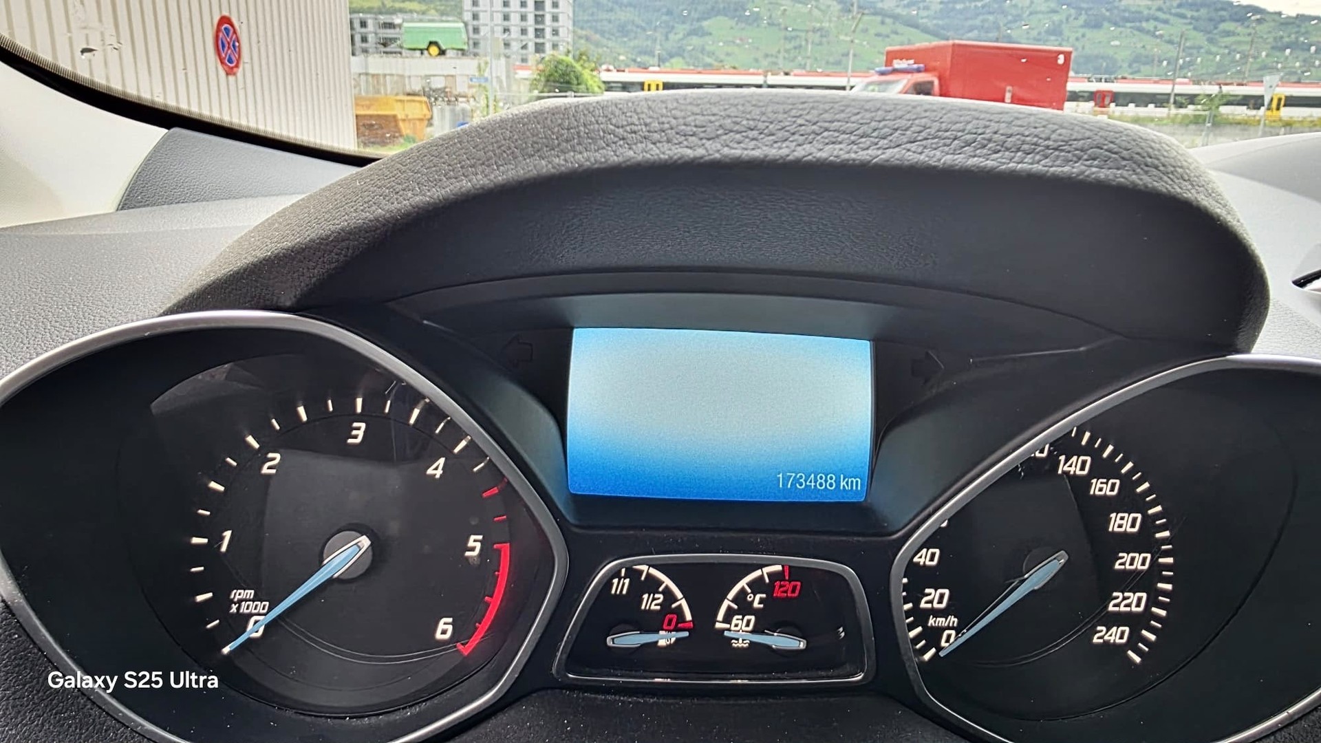 FORD Kuga 2.0 TDCi Titanium S 4WD-image-15