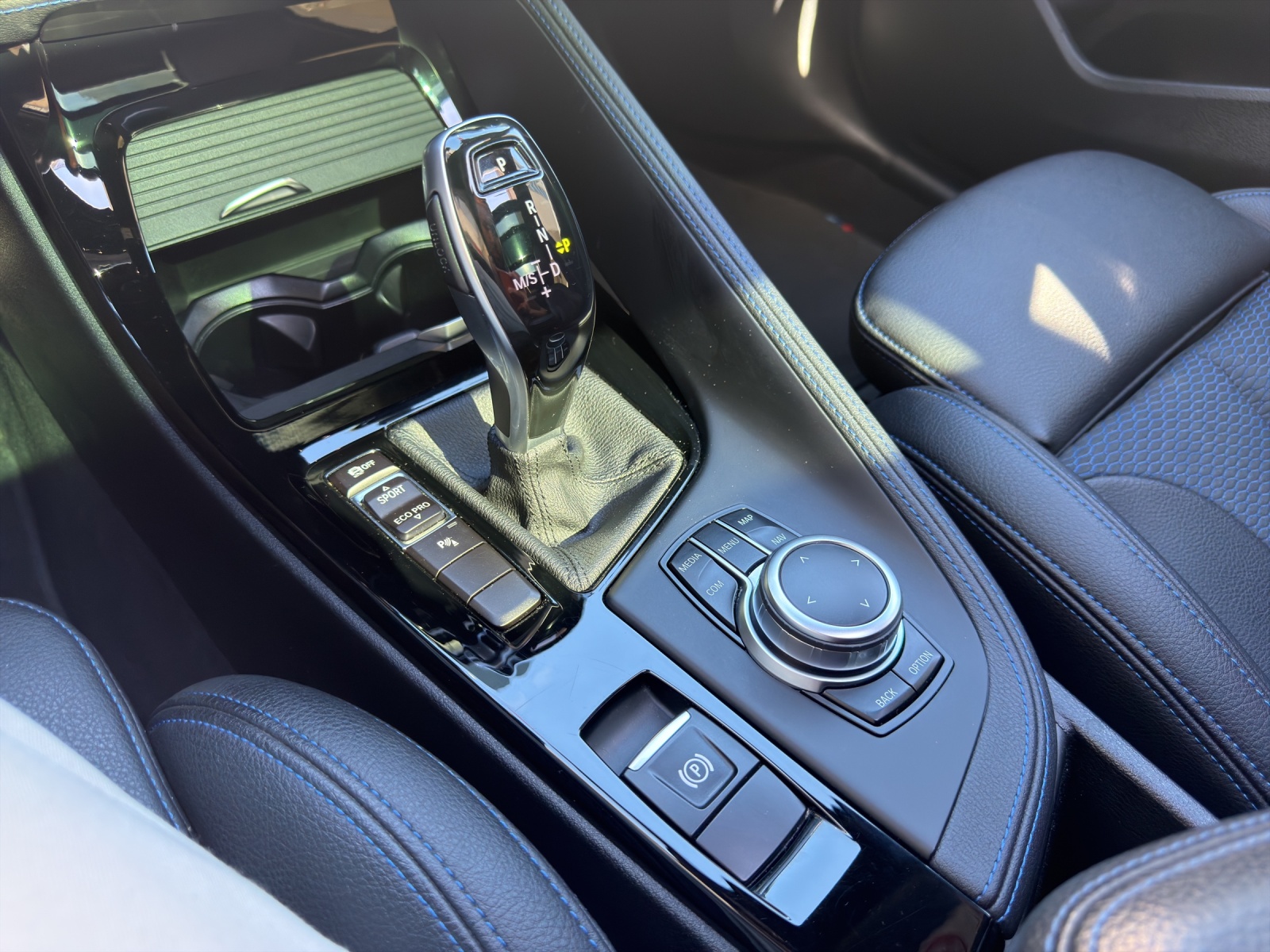 BMW X2 sDrive 20i M Sport X Steptronic DSK-image-9