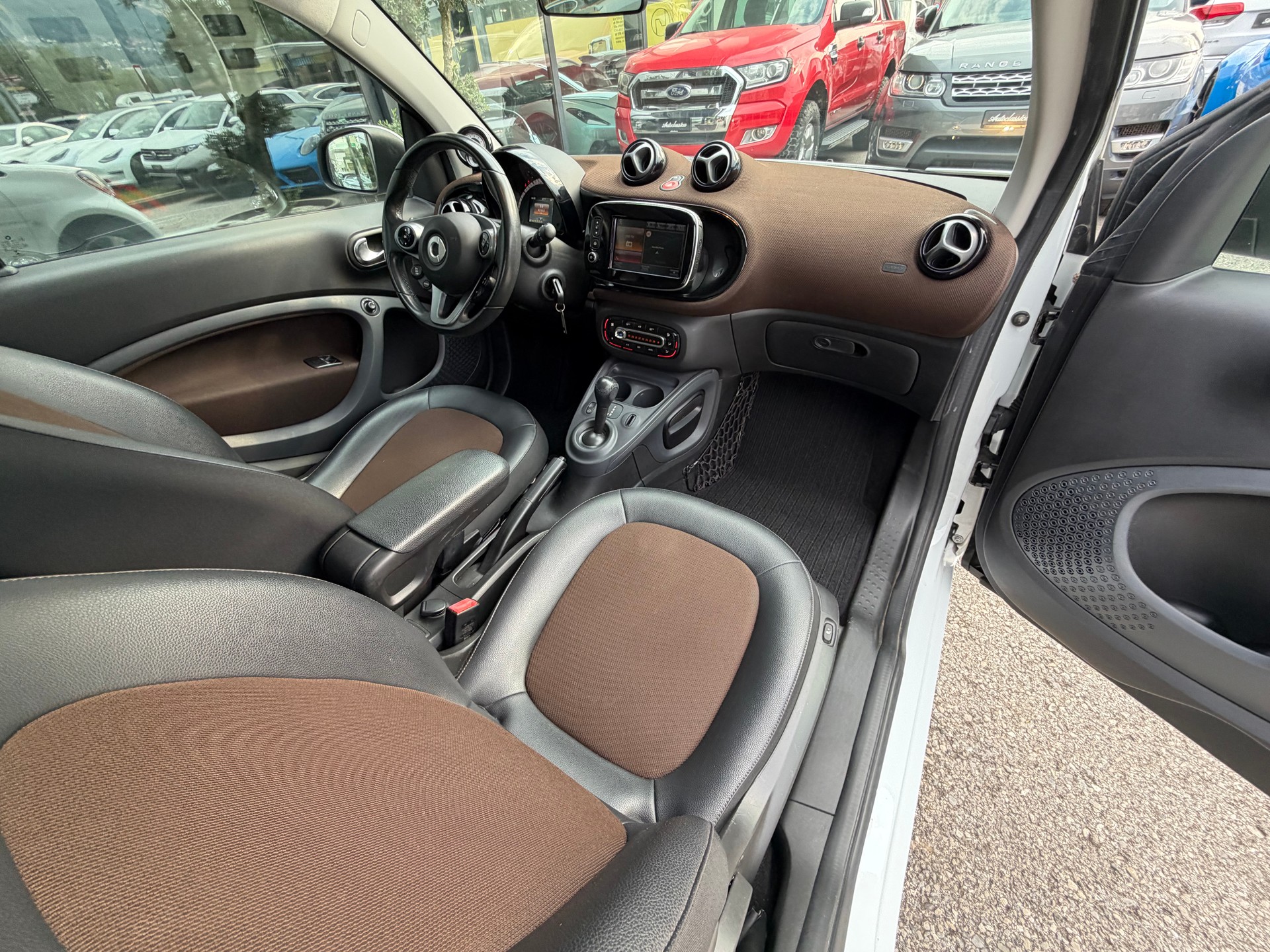SMART fortwo prime twinmatic-image-11