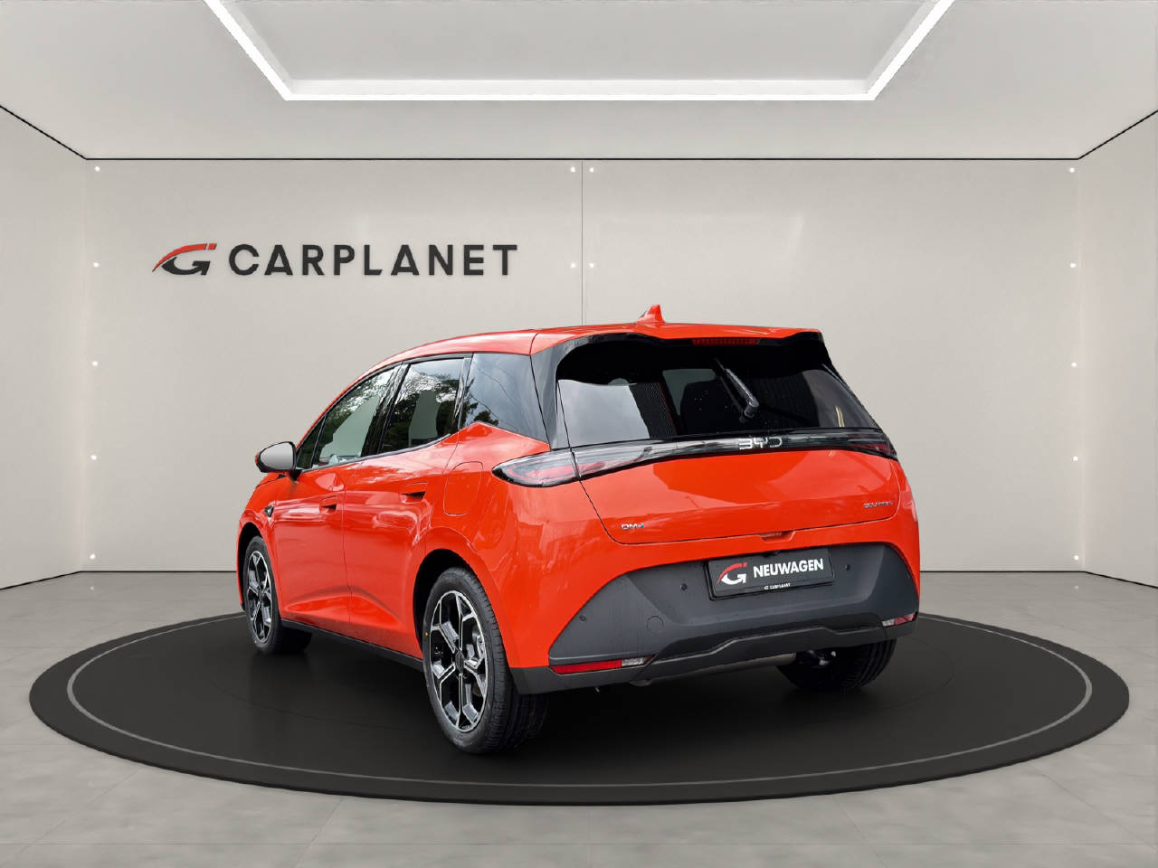 BYD Dolphin G DM-i Comfort Demo-image-1