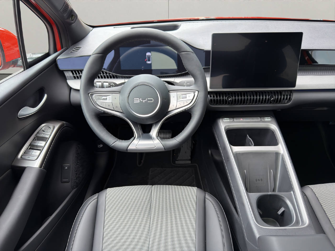 BYD Dolphin G DM-i Comfort Demo-image-4
