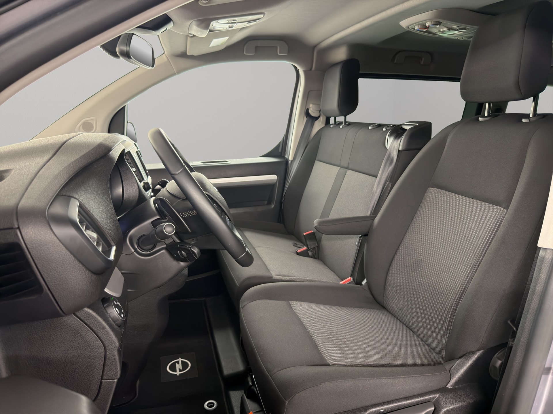 OPEL Zafira Life M 2.0 CDTI 177 Business Edition S/S-image-7