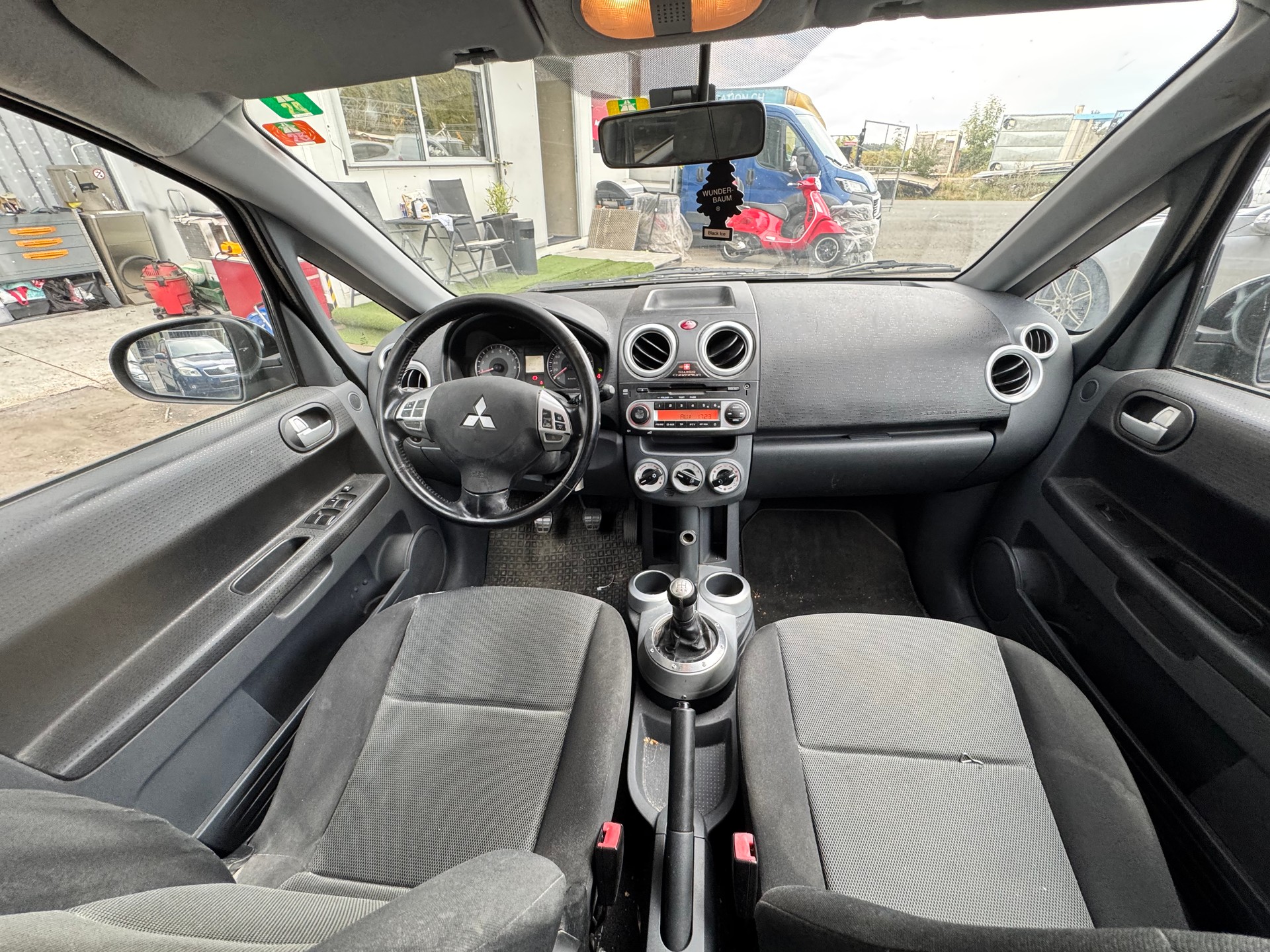 MITSUBISHI Colt 1.3 16V Swiss Champion ClearTec-image-11