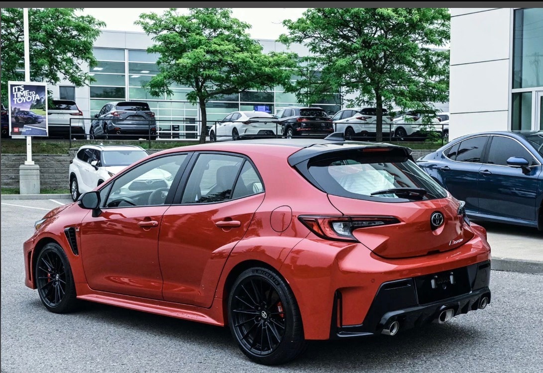 TOYOTA GR COROLLA-image-2