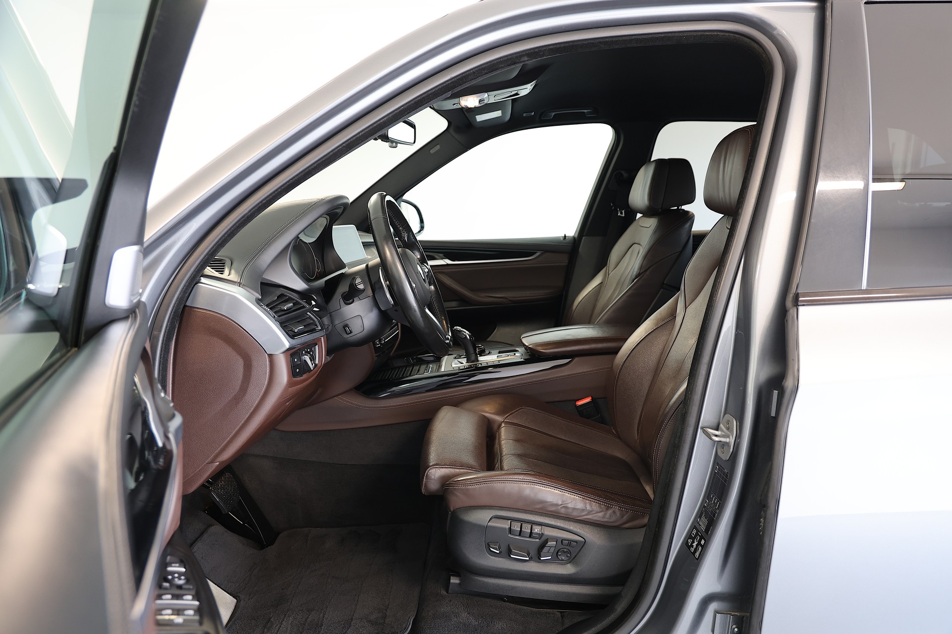 BMW X5 50i xDrive SAG M-Sport-image-5
