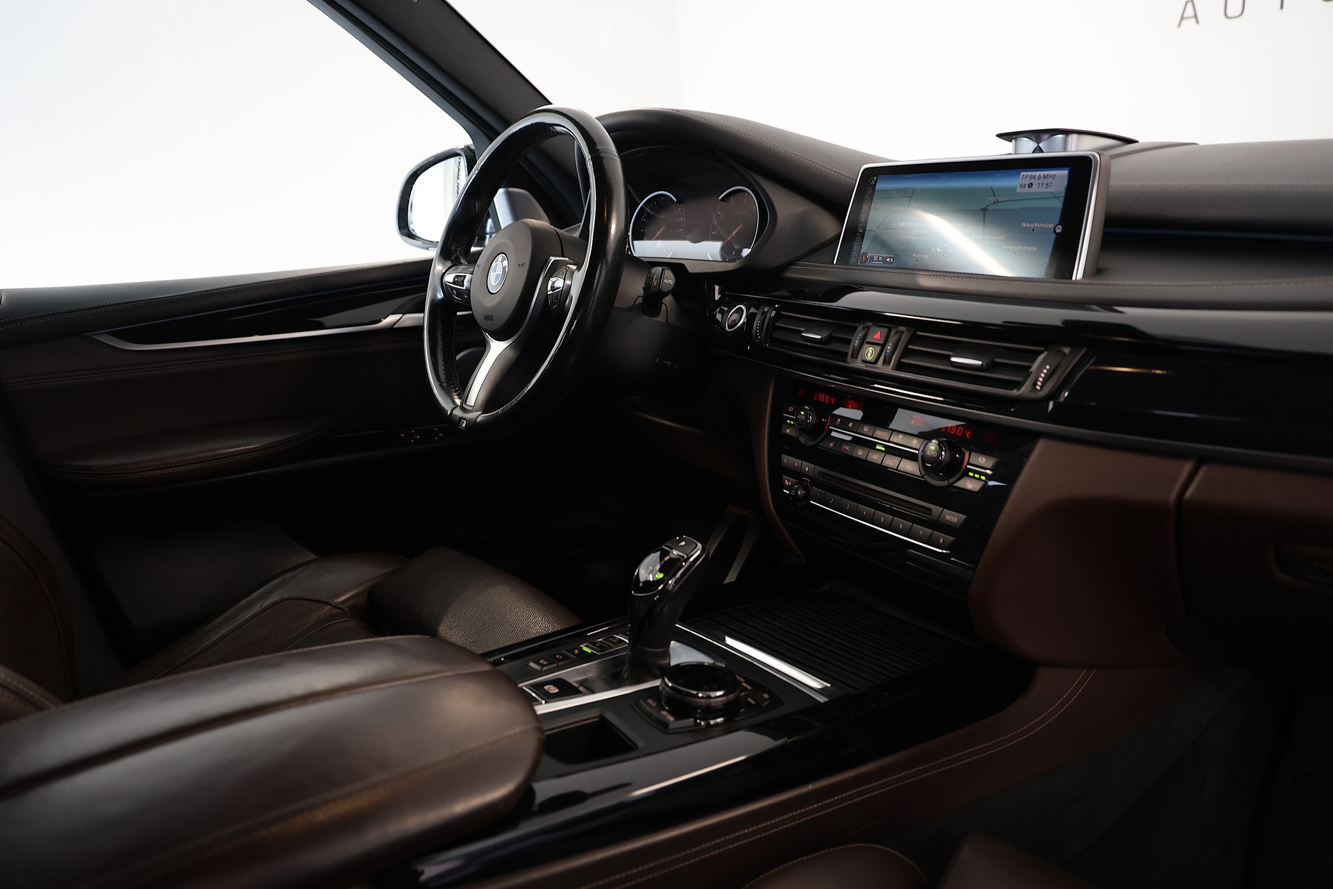 BMW X5 50i xDrive SAG M-Sport-image-11