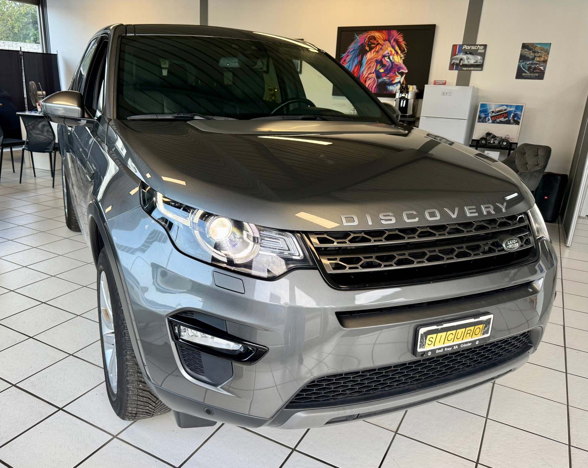 LAND ROVER Discovery Sport 2.0 TD4 HSE AT9-image-0